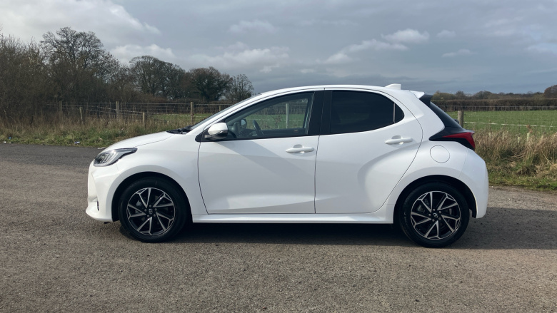 Toyota Yaris 1.5 Hybrid Design 5dr CVT Hybrid Hatchback